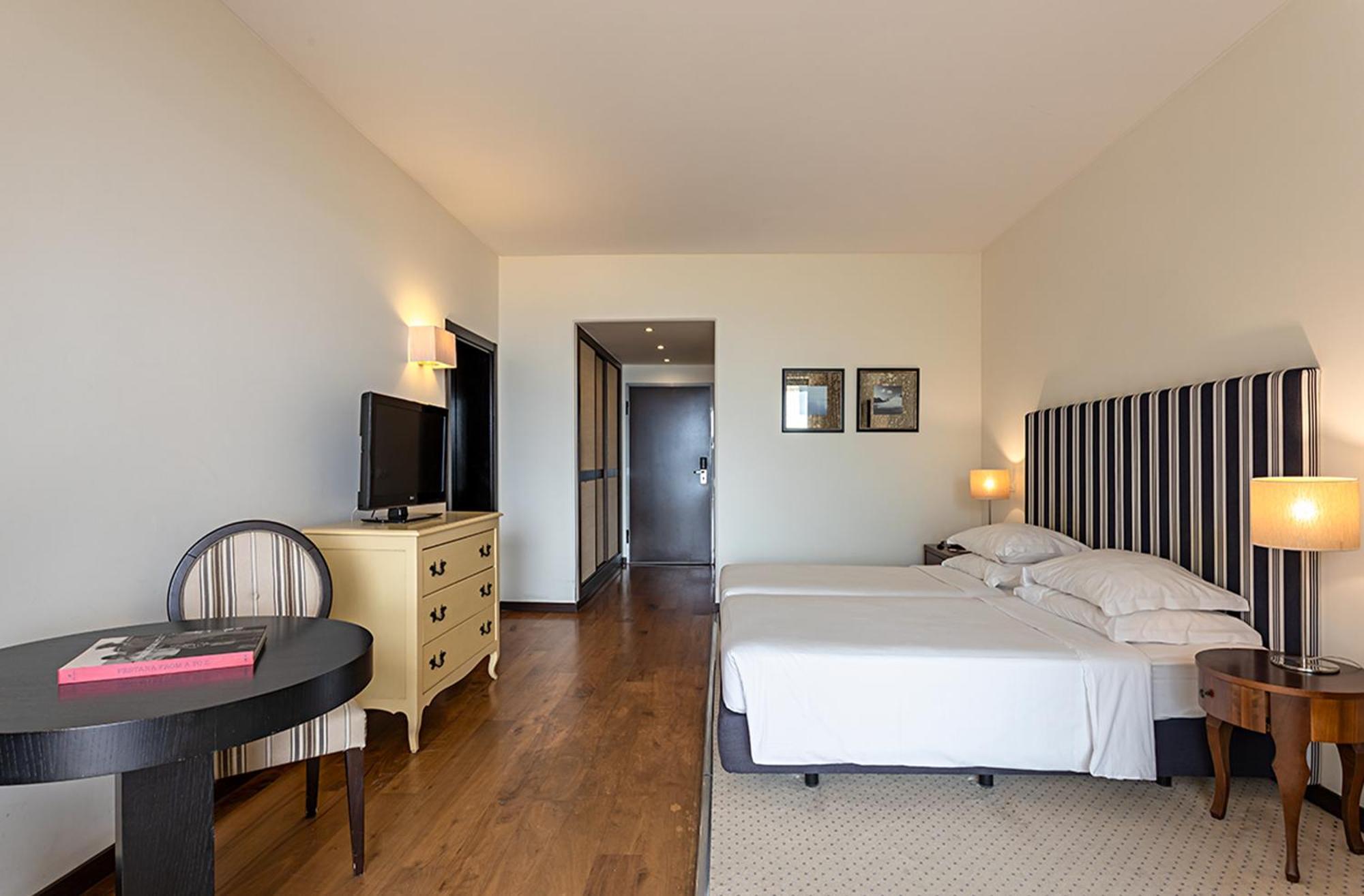 Suite Falésia com 1 Quarto e Vista Mar